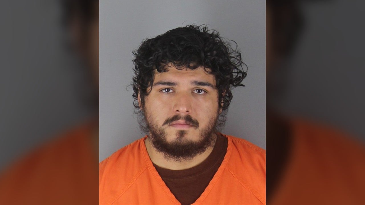 Charges: Bloomington man stabbed roommate while he was asleep, severely injuring him — Owatonna Real Estate news