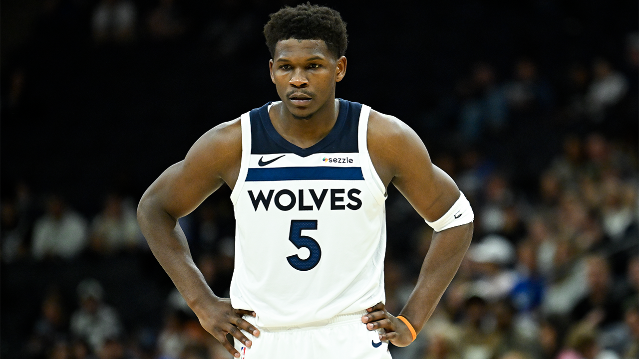 Anthony Edwards to miss up to 2 months due to right knee procedure — FOX 9 Sports