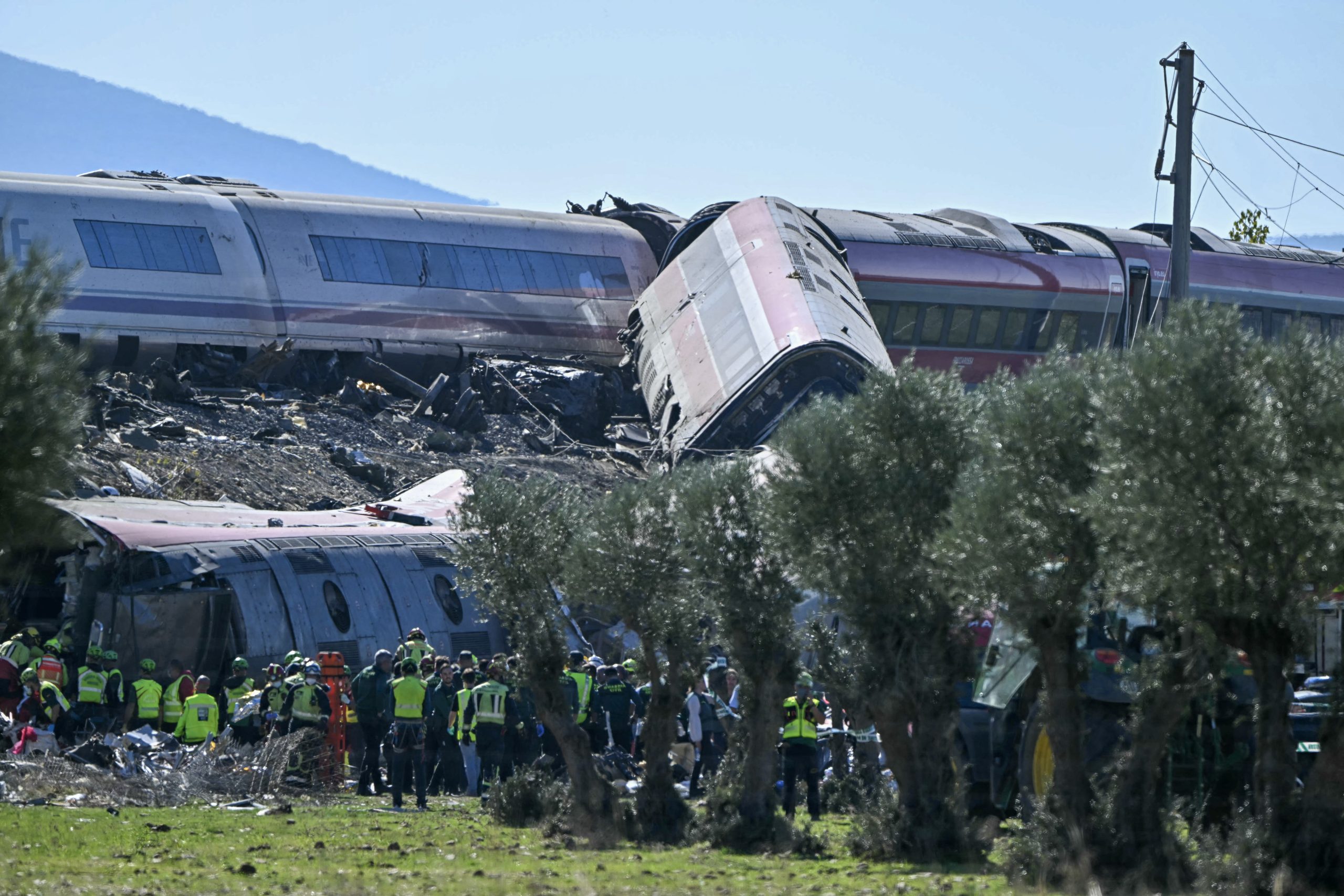 Dozens killed after two high-speed trains collide in central Spain — FOX 9 News — Gopher